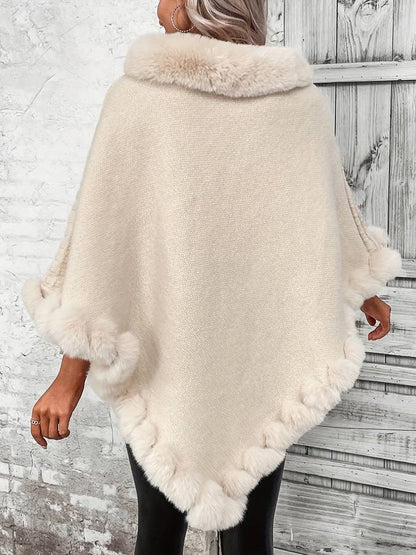 Beige poncho met imitatiebont | Larissa