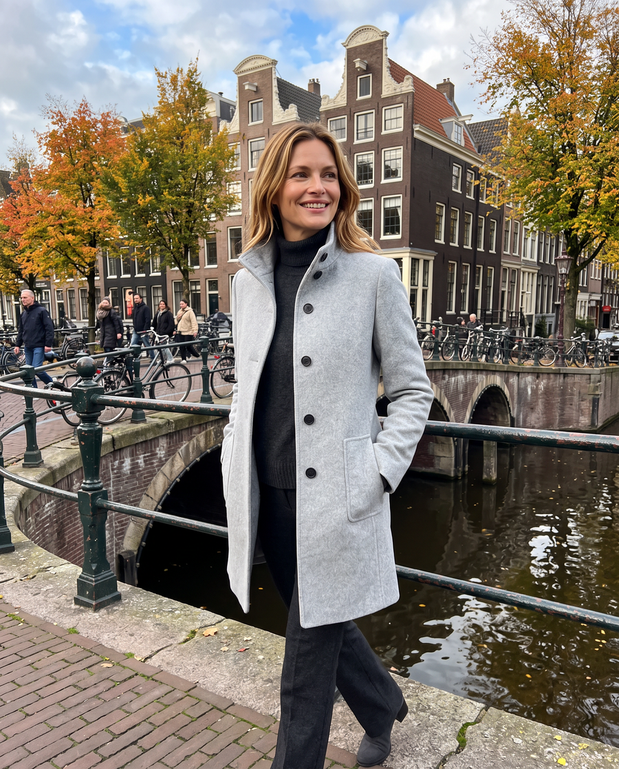 Zo draag je 'm – Dames Wollen Jas